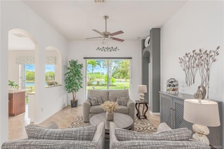 10480 SW Southgate Ct, Port Saint Lucie, FL 34987