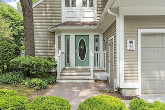 31 Pointe Rok Dr Unit 31, Worcester, MA 01604
