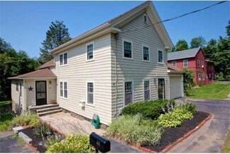 641 Pleasant St, Paxton, MA 01612
