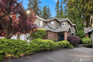 15606 Country Club Dr Unit B, Mill Creek, WA 98012