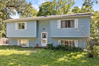 237 Fern Place, Fox Lake, IL 60020