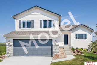 8013 N 113 St, Omaha, NE 68111
