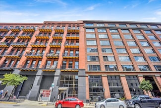 616 W Fulton St Unit 212, Chicago, IL 60661