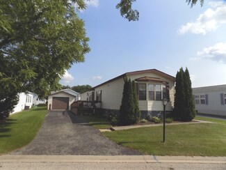 645 Mohawk Trail, Marengo, IL 60152