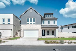 27554 Elderberry Dr, Valencia, CA 91381