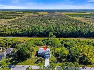 425 Naples Ave S, Lehigh Acres, FL 33974