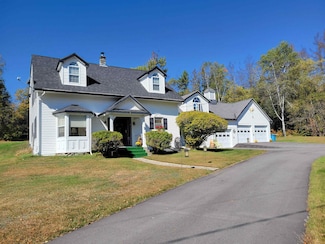 119 Hill Rd, Dummer, NH 03588