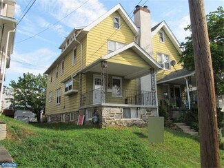 4023 Lasher Rd, Drexel Hill, PA 19026