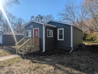 54327 Hastings St, Elkhart, IN 46514