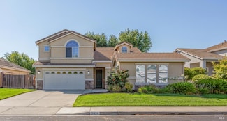 524 Feather River Way, Vacaville, CA 95688