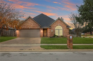 4000 Reatta Ln, College Station, TX 77845