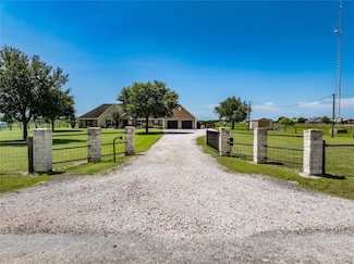 17087 County Road 266, East Bernard, TX 77435