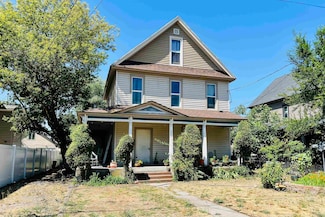 2427 N Standard St, Spokane, WA 99207