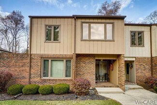 2517 Struthmore Dr, Lima, OH 45806