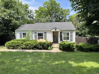 2016 Jones Cir, Nashville, TN 37207