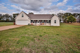 256 Lillie Ln, Burlison, TN 38015