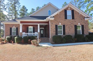 404 Avenue of the Carolinas, Whispering Pines, NC 28327