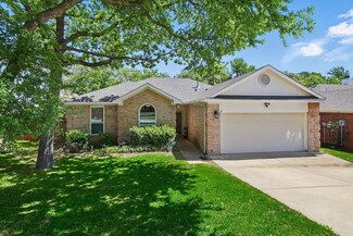 3845 Kirby Dr, Denton, TX 76210