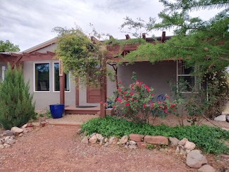 4850 Cerritos Ave SW, Los Lunas, NM 87031