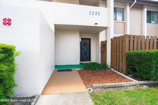 2245 Golf Isle Dr Unit 412, Melbourne, FL 32935