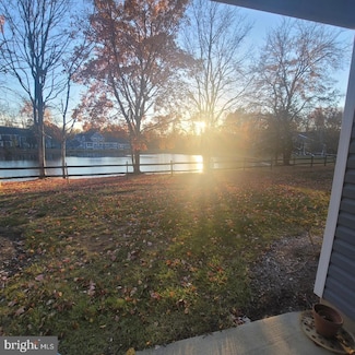 5842 Orchard Hill Ct, Clifton, VA 20124