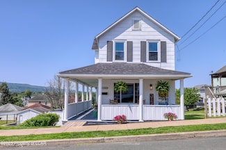 1116 S Hanover St, Nanticoke, PA 18634