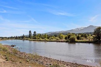 L16 B1 Warren Dr, Cascade, ID 83611
