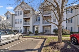 7503 Calderon Ct Unit G, Alexandria, VA 22306