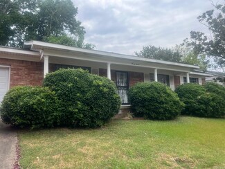 27 Serenity Dr, Little Rock, AR 72205