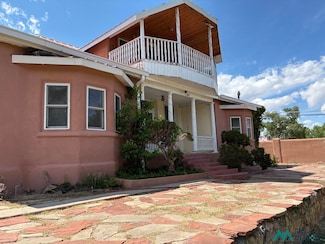 111 A&B Calle Don Diego Rd, Espanola, NM 87532