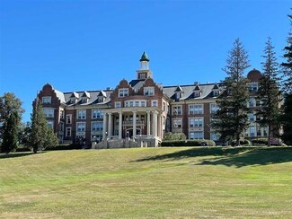15 Mount St Mary's Way Unit 404, Hooksett, NH 03106