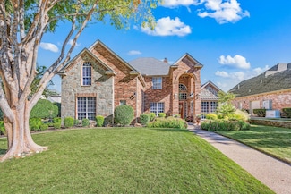 918 Amanda Dr, Mansfield, TX 76063