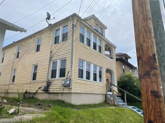 318 Oak Hill Ave, Endicott, NY 13760