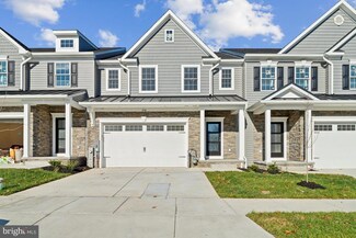 1716 Botanical Ct Unit 24, Sykesville, MD 21784