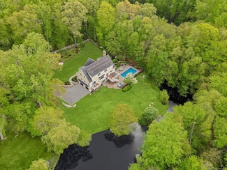 211 Linden Tree Rd, Wilton, CT 06897