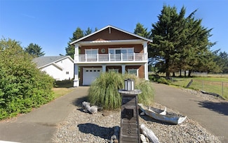 208 Taurus Blvd SW, Ocean Shores, WA 98569
