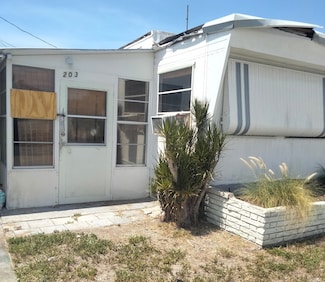 5917 14th St W Unit 203, Bradenton, FL 34207