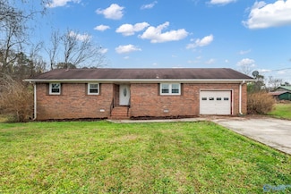 954 Boles Rd, New Market, AL 35761