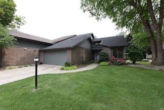17588 Innisbrook Ln, Granger, IN 46530