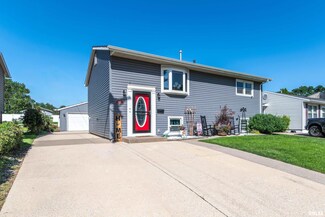 5107 48th Street A, Moline, IL 61265