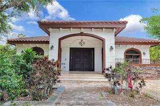 2605 64th St SW, Naples, FL 34105