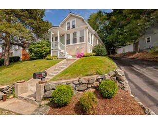 194 College Farm Rd, Waltham, MA 02451