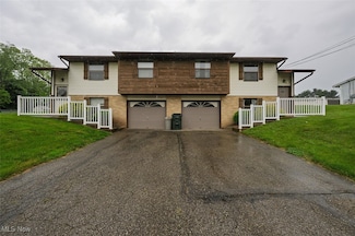 225 - 227 Plum St N, East Canton, OH 44730