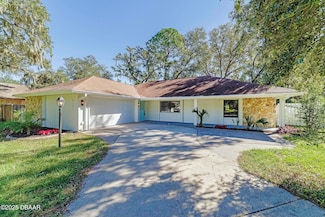 6102 Del Mar Dr, Port Orange, FL 32127
