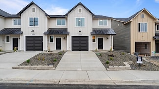 3569 W 6th Place, Kennewick, WA 99336