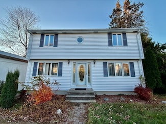 19 Keans Rd, Burlington, MA 01803