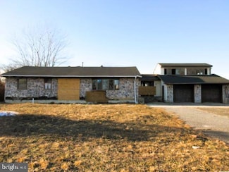 975 12th St, Hammonton, NJ 08037