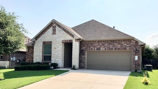 130 Middle Creek Dr, Buda, TX 78610