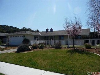 16088 Darcie Ln, Salinas, CA 93908