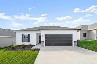 12219 N Rhode Ct, Kansas City, MO 64163